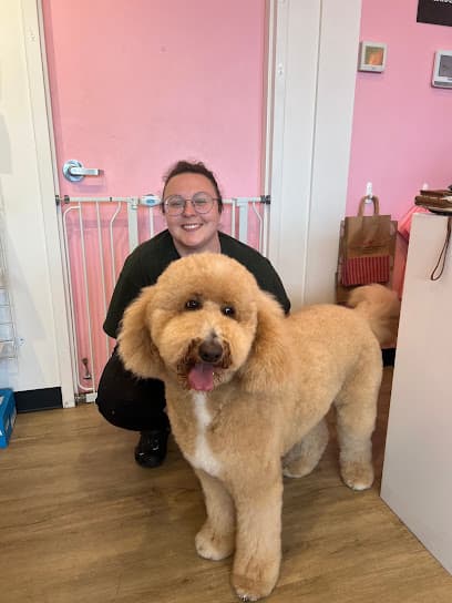 Woof Gang Bakery & Grooming Plainview